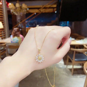 Luxury Daisy Flower Crystal Pendant Necklace for Women Charm Gold Color Stainless Steel Sunflower Choker Wedding Bride Jewelry